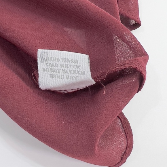 CHARLOTTE RUSSE Burgundy Double Layer Tank Top with Chain Back Straps size XS - Picture 11 of 14